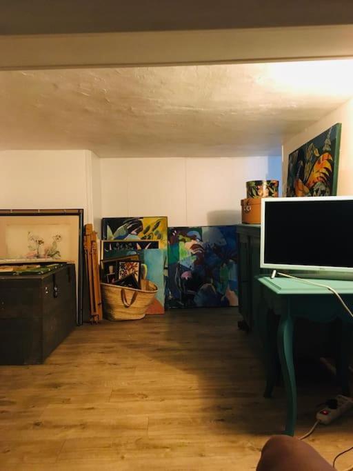 Loft D Artistes Avec Patio Au Port De Nizza Exterior foto